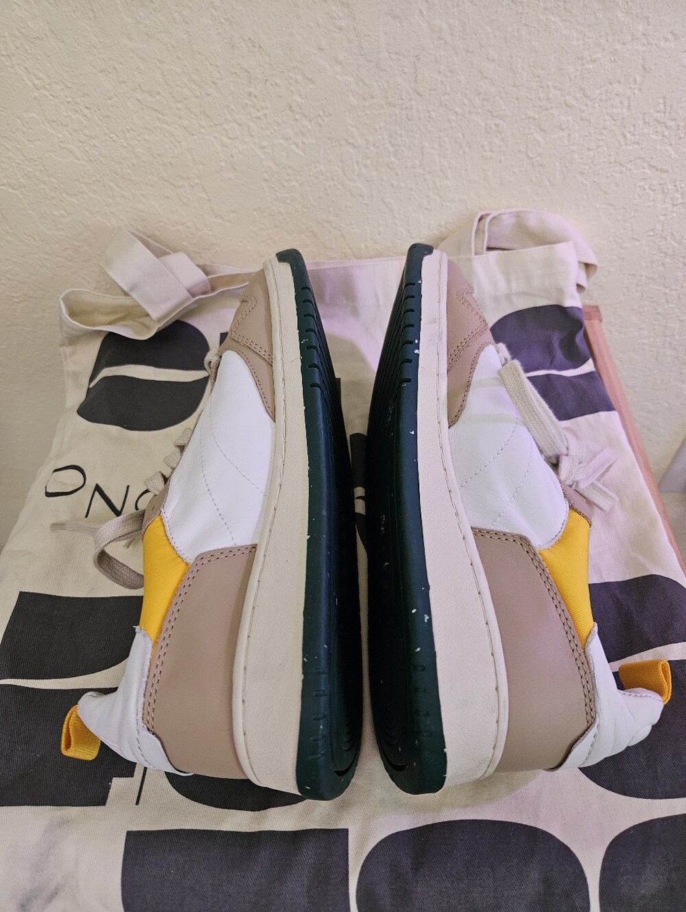 Oncept Women's phoenix Sneaker oak-multi Sz 10 With Bag - Picture 7 of 10